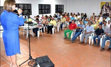 Alcaldía de Girón continúa socializando la nueva etapa del reciclaje