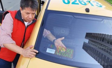 Conozca los requisitos solicitados por el AMB para realizar el retiro y asignación de códigos de identificación para vehículos de transporte público individual (calcomanía de taxi legal)