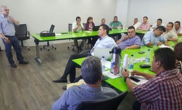 AMB y transportadores revisan esquema operativo de 49 rutas del colectivo público convencional, para mejorar cobertura  y brindar un servicio sostenible y eficiente