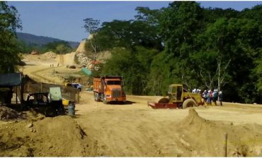 A buen ritmo avanza construcción del tramo 2 de la Transversal del Bosque entre Club House y el Anillo Vial