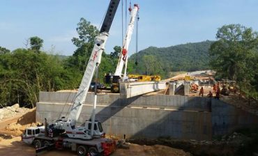 Con la aplicación de pavimento y construcción de puente Transversal del Bosque II entra en su recta definitiva para ser entregada a la comunidad